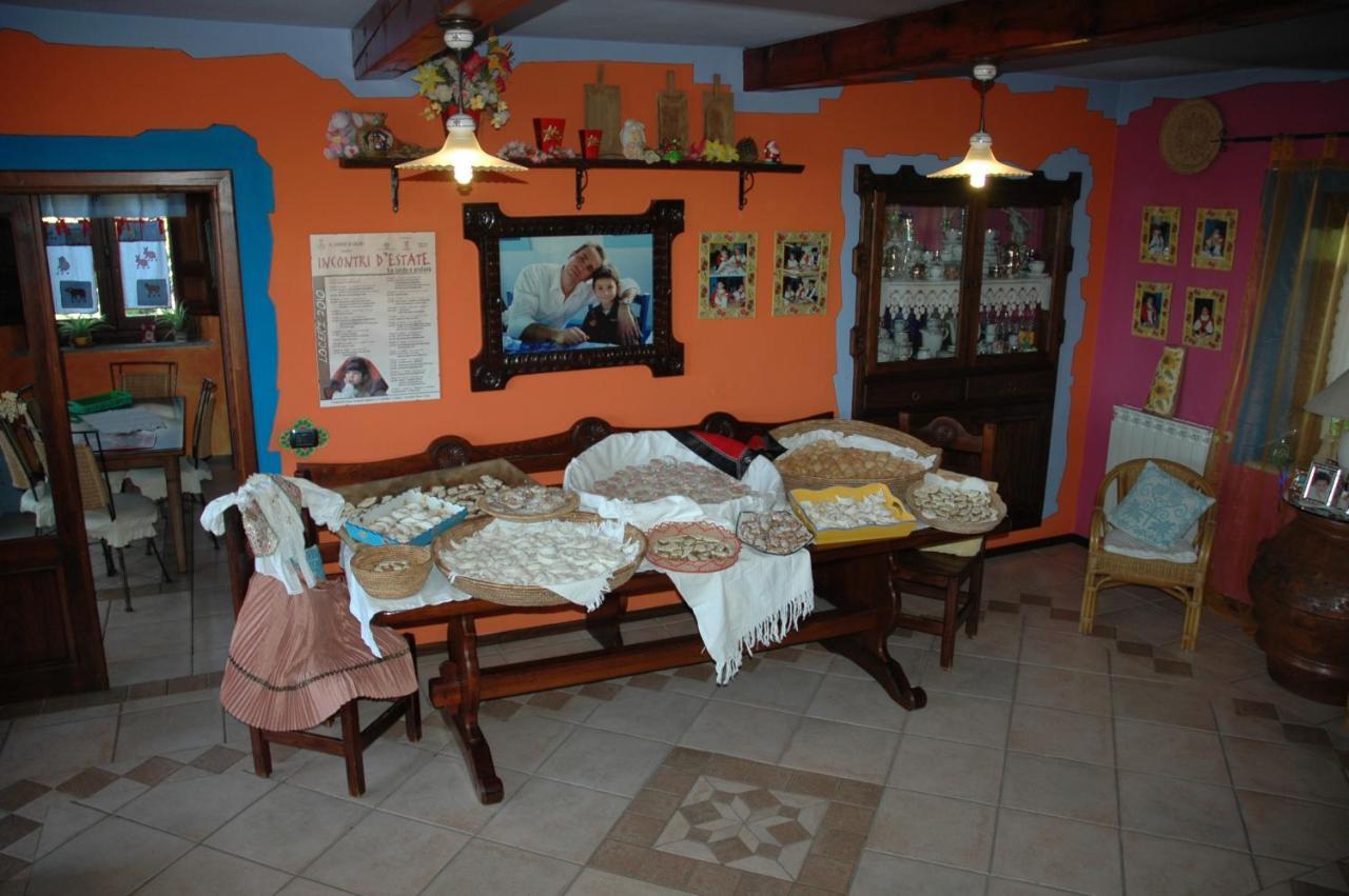 B&B Rita And Family Loceri Εξωτερικό φωτογραφία