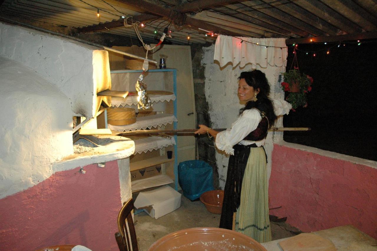 B&B Rita And Family Loceri Εξωτερικό φωτογραφία
