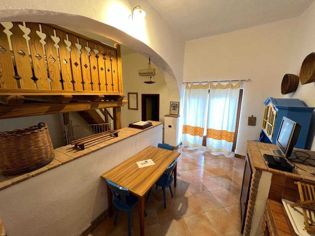 B&B Rita And Family Loceri Εξωτερικό φωτογραφία